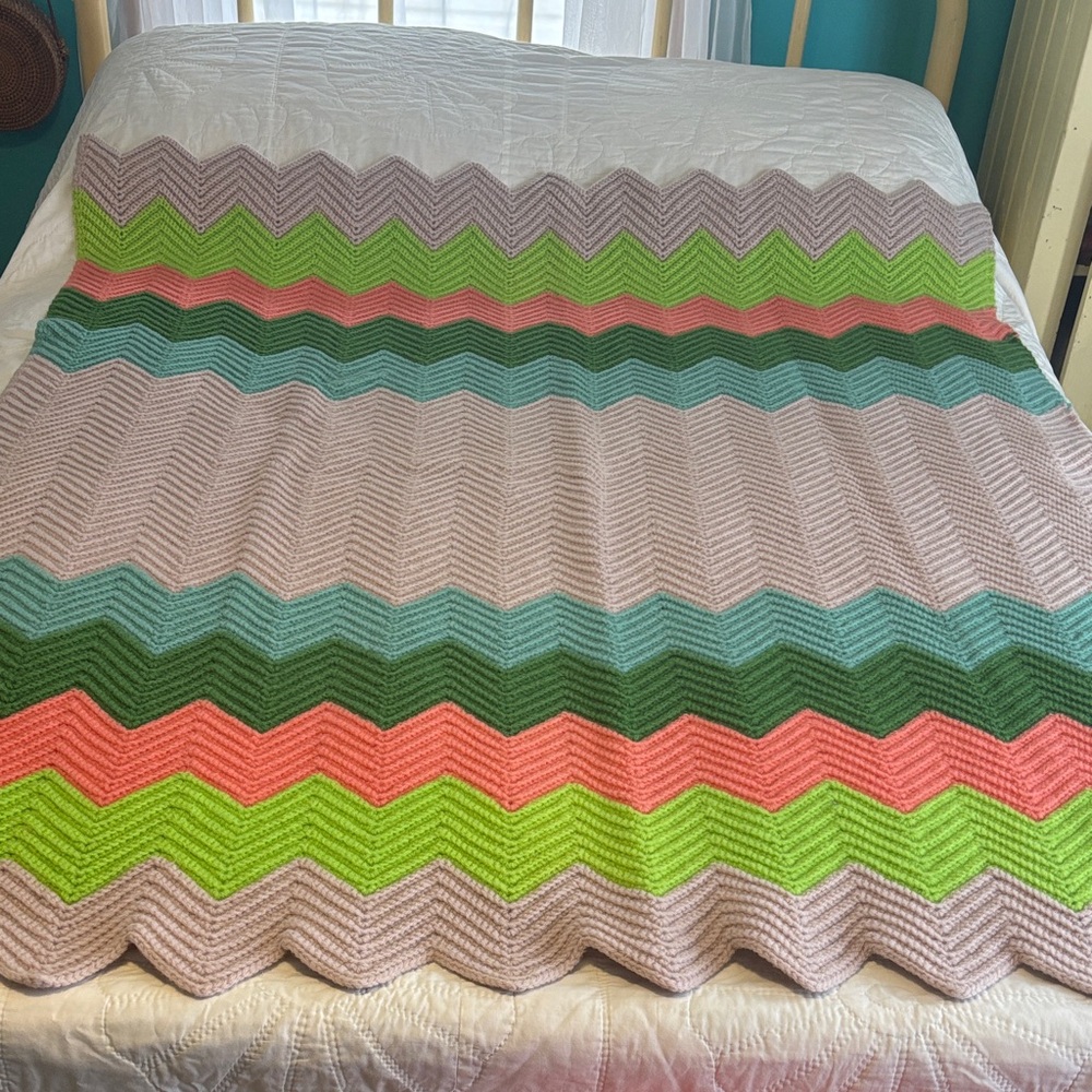 Handmade Crocheted Wool Chevron Afghan Blanket Throw